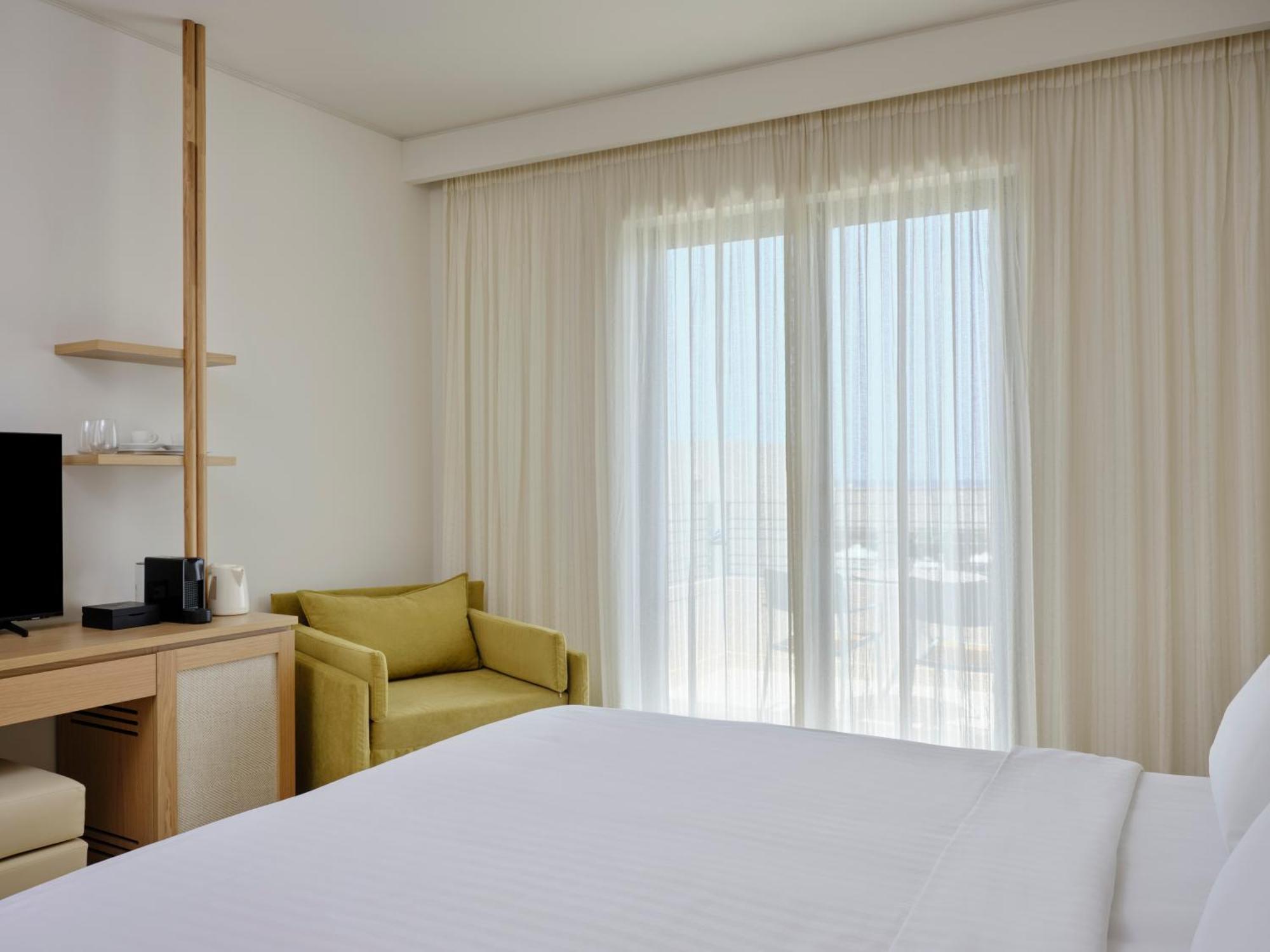 Atlantica Eleon Grand Resort Трагаки Екстериор снимка