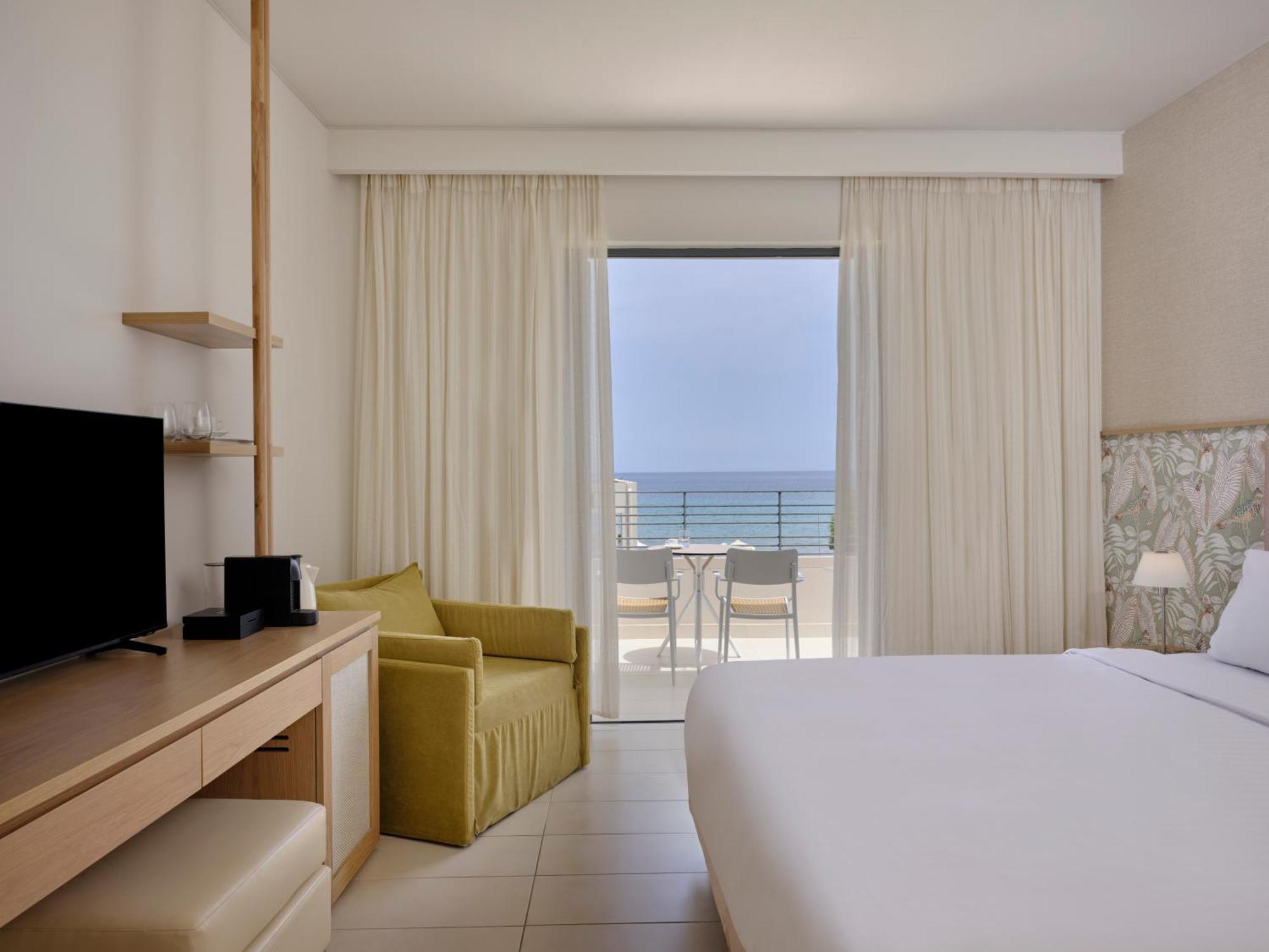 Atlantica Eleon Grand Resort Трагаки Екстериор снимка