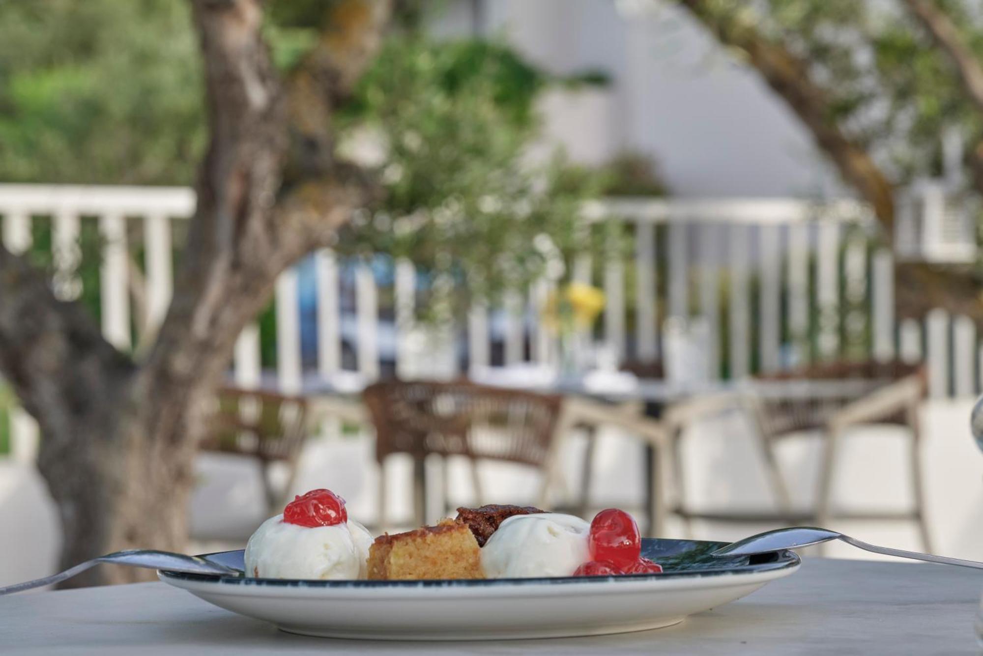Atlantica Eleon Grand Resort Трагаки Екстериор снимка